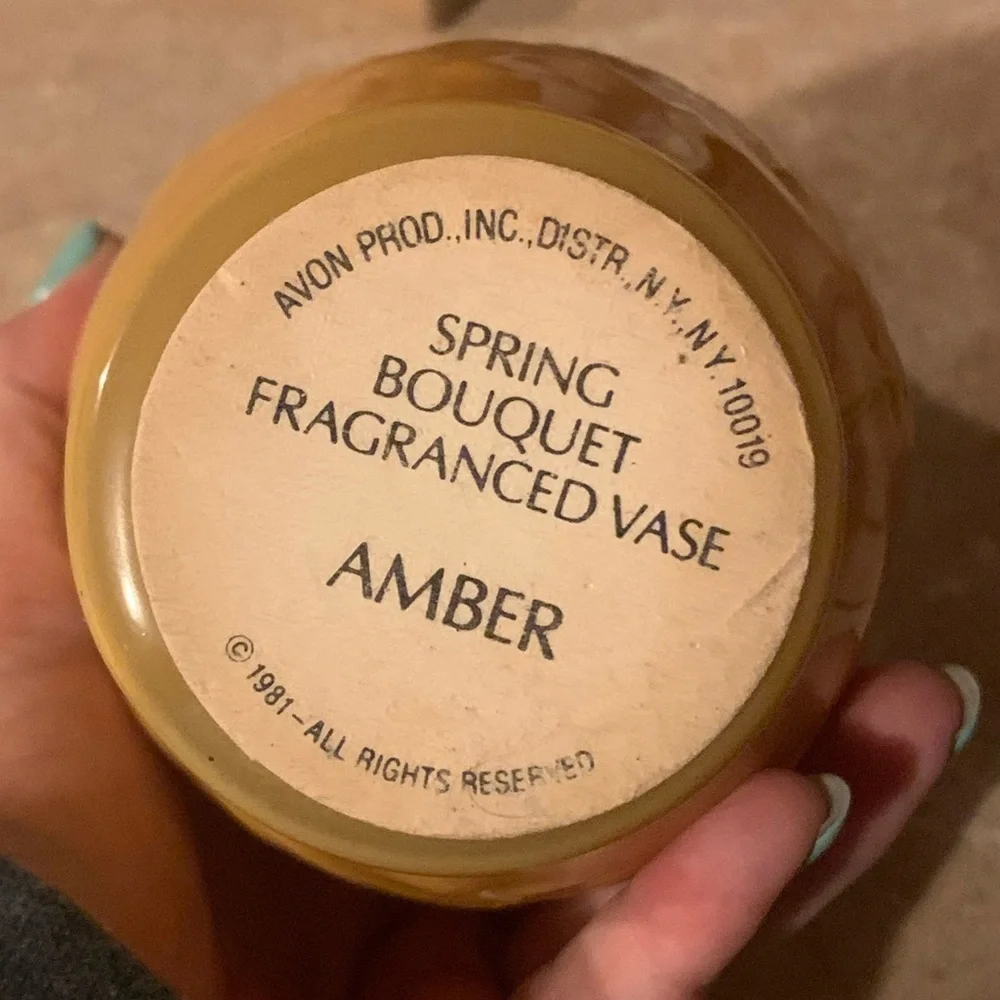 1981 Avon Spring Bouquet Fragrance Vase Amber Yellow Vinyl